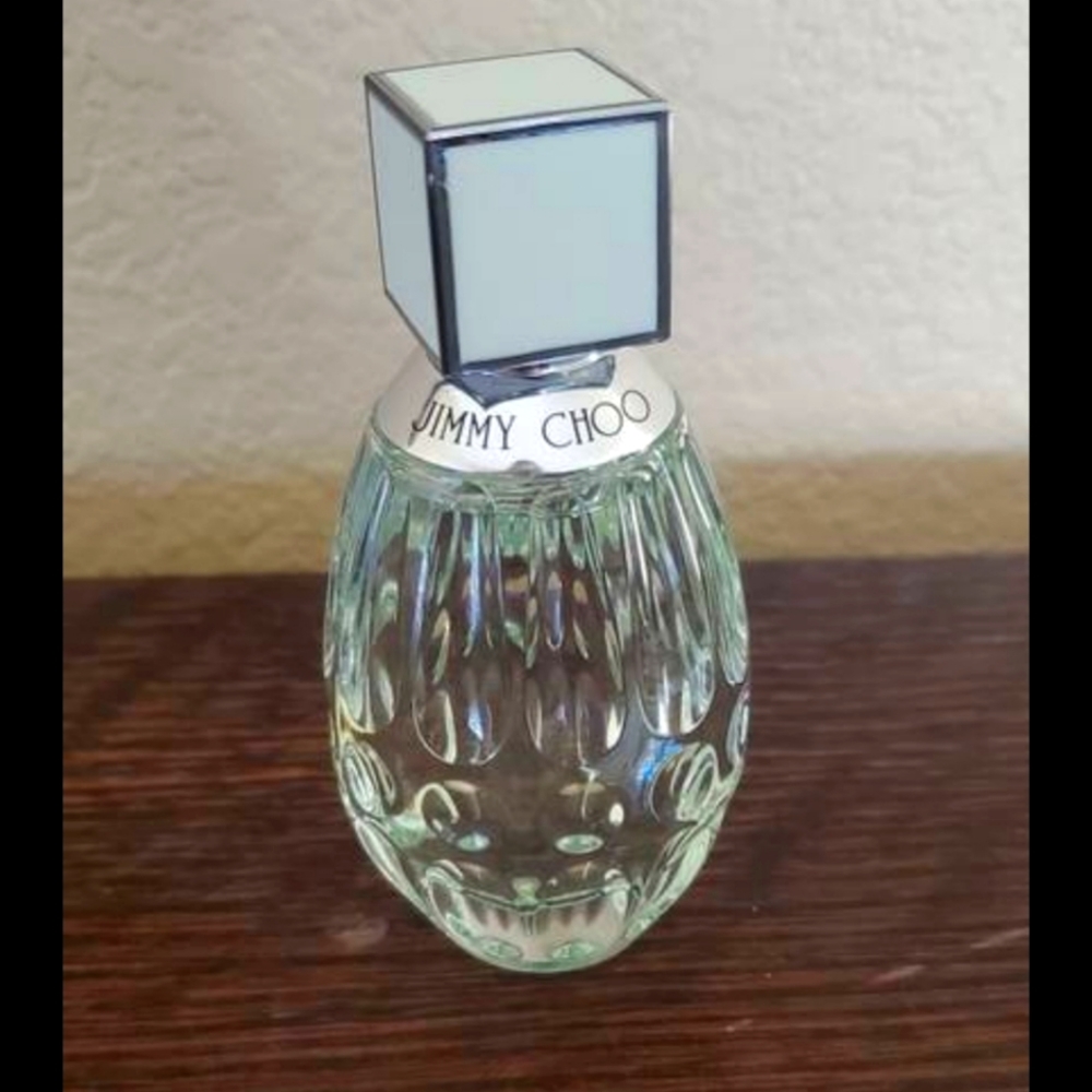 Jimmy Choo Floral perfume